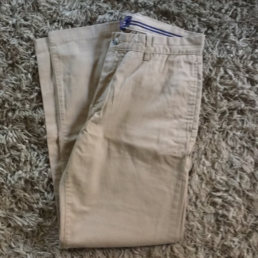 Gap khaki pants